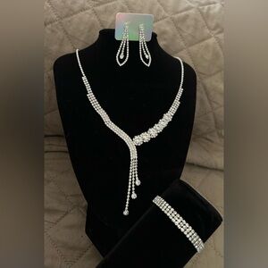 Crystal Drop Y-Shape Necklace and Earring Set
